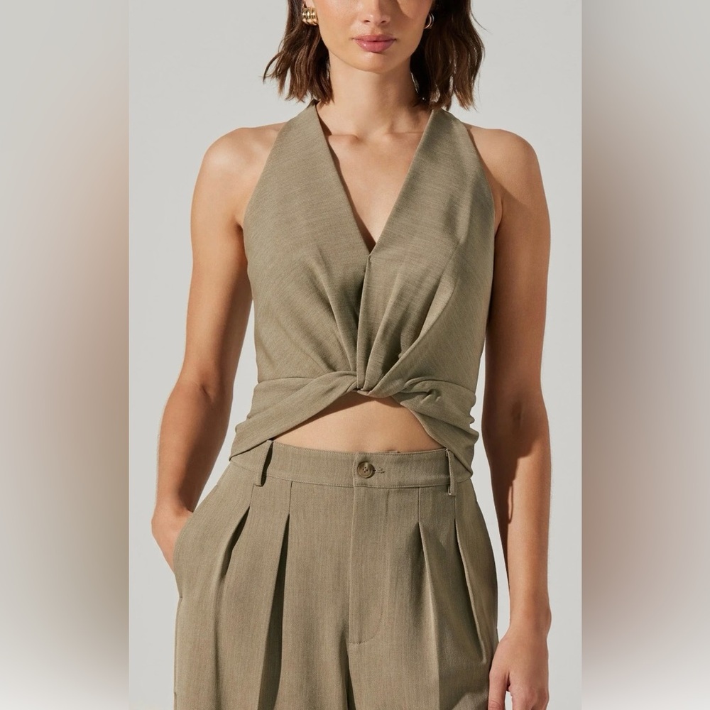 ASTR Faria Top NWT